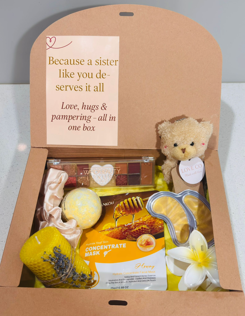 Golden Glow – Customizable Pamper Gift Box