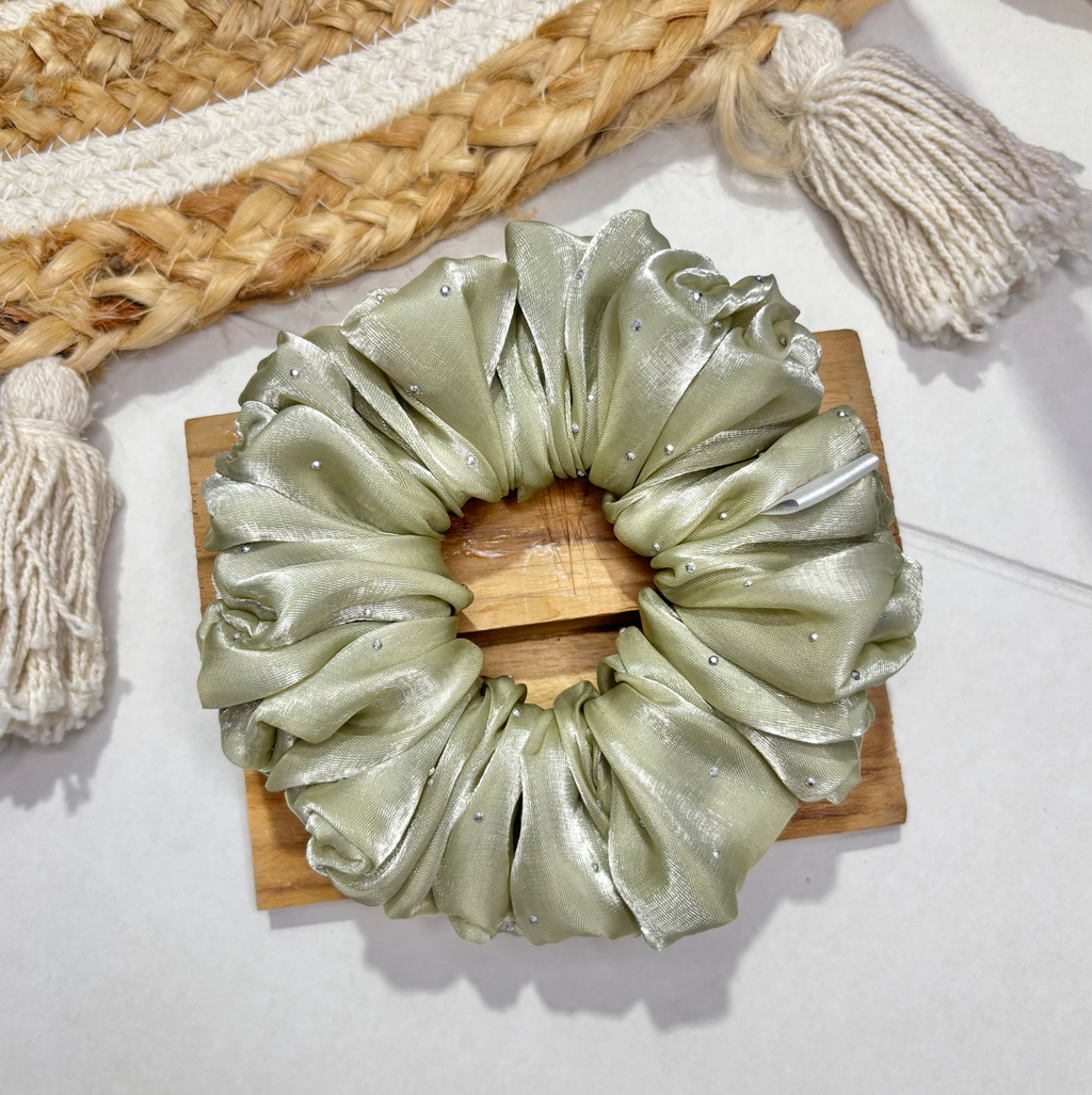 Olive – Glow Glam Scrunchie