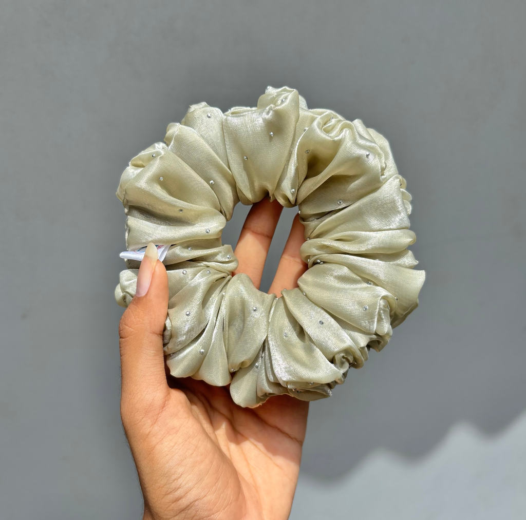Olive – Glow Glam Scrunchie
