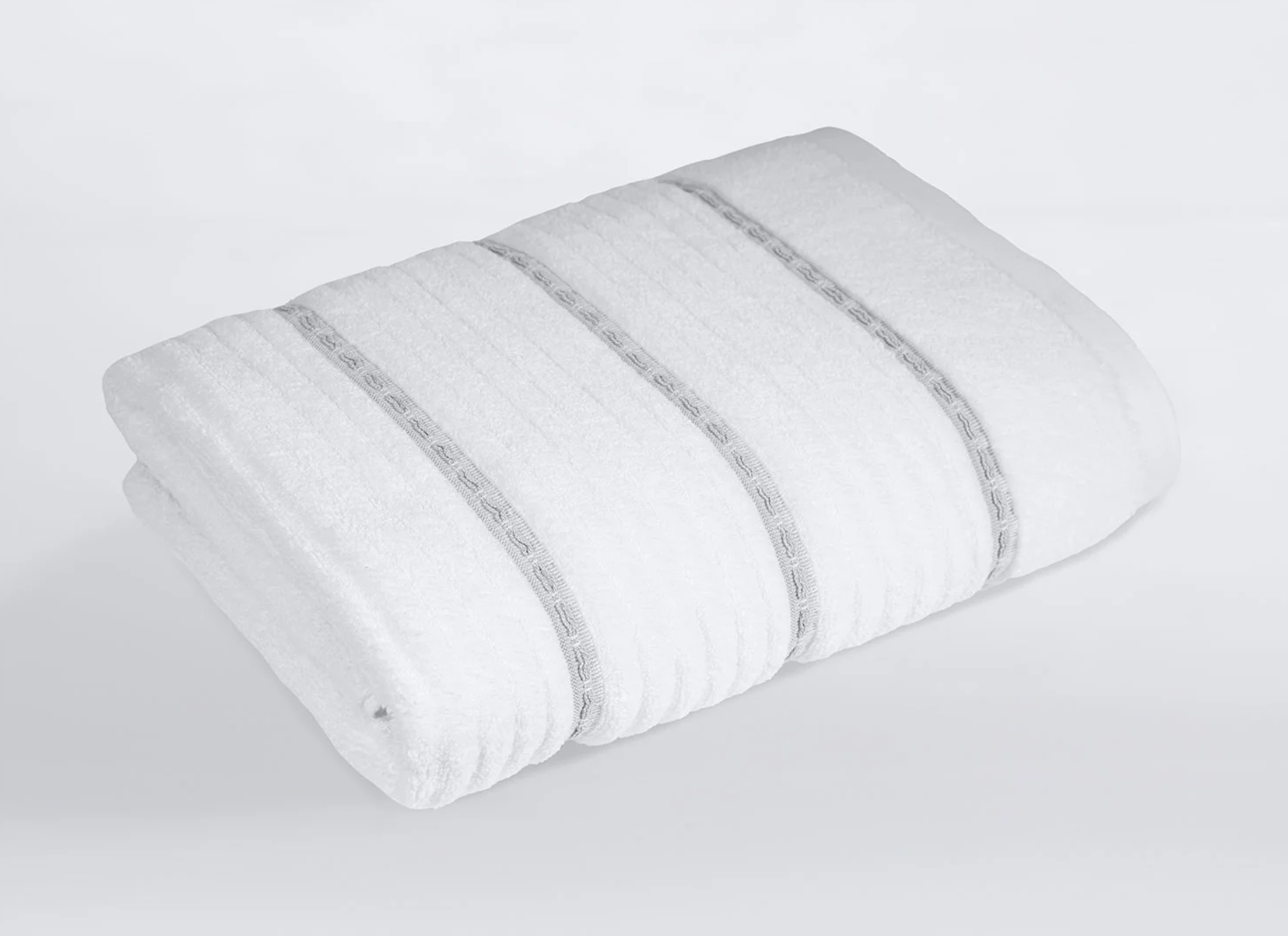 Nectorsoft Be Our Guest 1 Pc Bath Towel, Celise, White| 625 GSM Cotton
