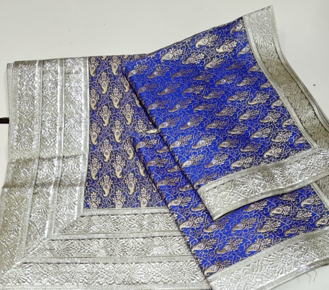 Royal Blue &amp; Silver Paisley Rumala Sahib
