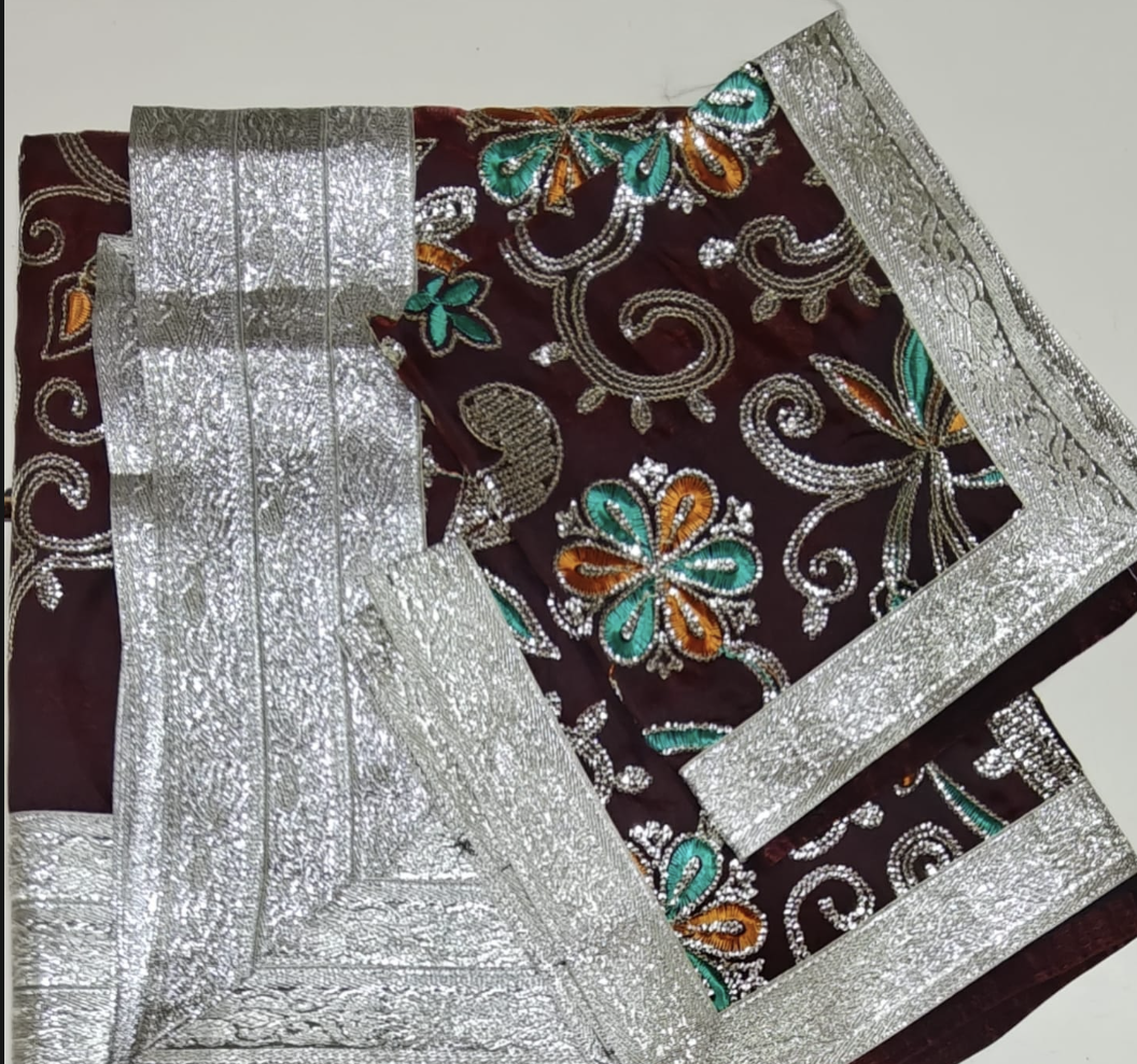 Maroon & Silver Floral Rumala Sahib